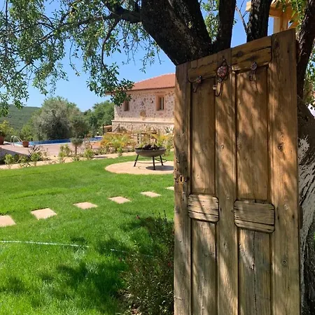 Ξενοδοχείο με διαμερίσματα Melihaus *