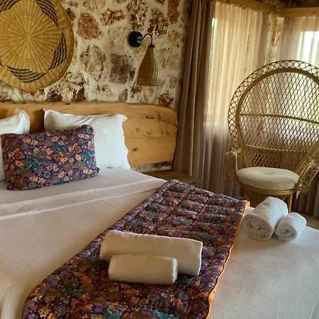 Ξενοδοχείο με διαμερίσματα Melihaus Cukurbag (Kas)